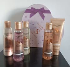 Image of Sanctuary Spa New Mum Gift Set Heart-Shaped Box
