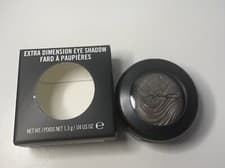 Image of MAC Extra Dimension Eye Shadow SILVER DAWN