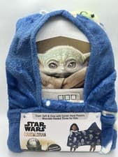 Image of Star Wars The Mandalorian Kids Hooded Throw 30x50 In 