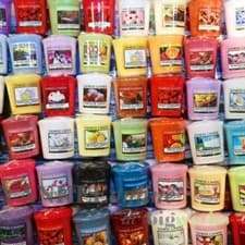 Image of 15 x Yankee Candle Official Range Votive Samplers - Assorted Fragrances rrp £45