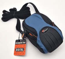 Image of Lowepro Apex 5 AW Compact Case Blue Black for Compact Cameras