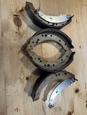 Image of Mintex MFR589 Rear Brake Shoe Set fits Citroen Peugeot Renault