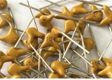 Image of 10pcs x 0.1UF / 100NF ( 104 ) RESIN DIPPED CERAMIC CAPACITOR