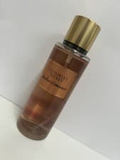 Image of Victoria’s Secret Amber Romance Body Mist Spray Fragrance For Women 250ml