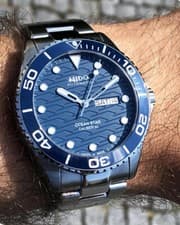 Image of MIDO Ocean Star 200C - M042.430.11.041.00