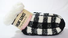 Image of Muk Luks Women's 2-Pack Shortie Chenille Cabin Socks NN7 Black O/S NWT