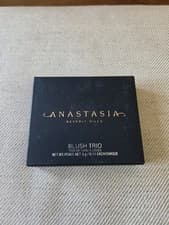 Image of Anastasia Beverly Hills Blush Trio 3G Berry Adore Edition