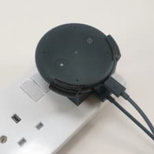 Image of Echo Input Plug Bracket Plug Mount