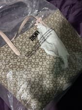 Image of DKNY Women's Bryant Medium Tote Bag