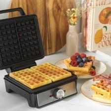 Image of 1600W Electric Waffle Maker Non-Stick Iron Plates Temperature Control UK