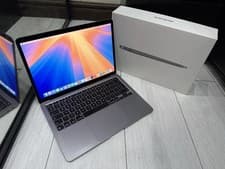 Image of Apple MacBook Air Retina 13.3" 2020 - 512GB SSD 16GB Ram 8C CPU 8C GPU M1 - Grey