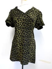 Image of BOOHOO Leopard Print Plunge Puff Sleeve Shift Dress - Khaki - UK Size 8 BNWT NEW