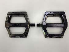 Image of DMR Vault Pedals Flat Platform MTB Mountain Bike 9/16"