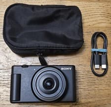 Image of Sony ZV-1F 20.1MP Vlogging Camera - Black Immaculate Condition