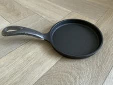Image of Cast Iron round mini small Skillet pan- New