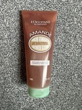 Image of L'Occitane Amande Crushed Almond Shower Scrub 200ml NEW