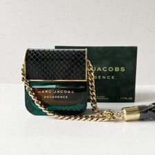 Image of SEALED Women Marc Jacobs Decadence by Marc Jacob Spray 100ml Sealed & Brand NEW