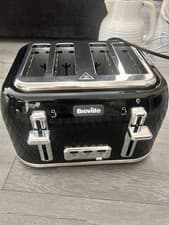 Image of Breville VTT786 4-Slice Toaster Curve Collection Gloss Black/Chrome