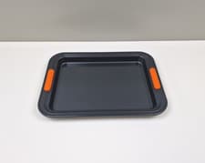 Image of (READ) Le Creuset Non-Stick Carbon Steel Small Rectangular Baking Tray