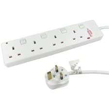 Image of Cables Direct RB-05-4GANGSWD surge protector White 4 AC outlet(s) 5 m