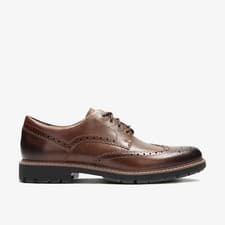 Image of Clarks Mens Batcombe Wing Dark Tan Leather Brogues Leather Casual