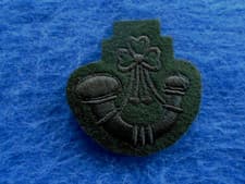Image of BRITISH MILITARY ROYAL GURKHA RIFLES BUGLAR EMBROIDERED QUALIFICATION BADGE