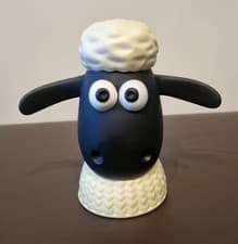 Image of Wallace & Gromit 'Shaun The Sheep' Egg Cup & Cosy Unused with Label