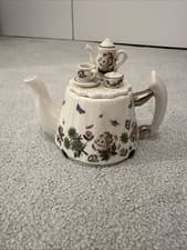 Image of Vintage Portmeirion Collectible Teapot - Botanical Gardens- ‘Tea For One’
