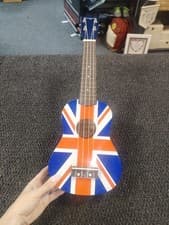 Image of Ukulele Martin Smith Union Jack Design With Black Bag