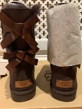 Image of BNWB UGG Australia Bailey Bow II ribboned dark brown sheepskin boots UK 7.5