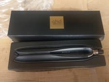 Image of ghd platinum plus smart straightener Styler Quick, Seek and Smooth Hair - BLACK