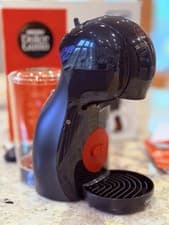 Image of De'Longhi Dolce Gusto Pod Coffee Machine NEW and boxed