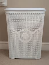 Image of 65L Large Plastic Laundry Basket Clothes Washing Bin Hamper Discoloured White