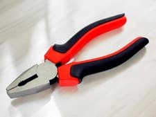 Image of 8" Combination Pliers Voche 200mm Heavy Duty Non Slip Soft Grip Handle Engineers