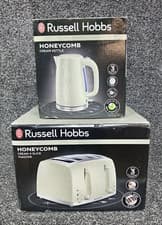 Image of Russell Hobbs Honeycomb Cream 1.7 Litre Kettle 26052 & 4 Slice Toaster Set 26072