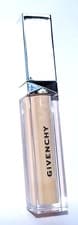 Image of Givenchy Teint Couture Everwear Concealer No. 12.
