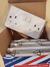 Image of 2 gang 13amp Switched Double Socket PK 5