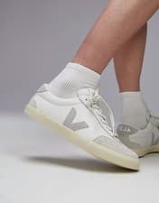 Image of Veja Volley Leather Sneaker White/Natural sz 37EU/6US New in Box