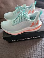 Image of Under Armour Velociti Speed running trainers in refresh mint Women