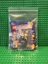 Image of LEGO She Hulk Marvel Studios CMF Series 2 Minifigure