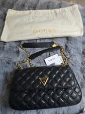 Image of Guess Giully Black Bag QA874821– Elegant Women’s Handbag