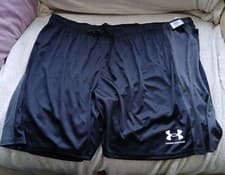 Image of NEW UNDER ARMOUR Navy Shorts Men's Challenger Knit Bottoms BNWT