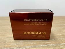 Image of HOURGLASS SCATTERED LIGHT™ GLITTER EYESHADOW 3.5g - AURA PINK - RRP £30 - BNIB