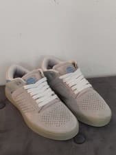 Image of Osiris Skateboard Shoe Beige And Blue UK 8