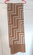 Image of ACCESSORIZE Women's CAMEL /CREAM SUPERSOFT GEOMETRIC SCARF NEW WITH TAGS