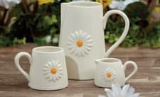 Image of Ceramic Daisy 3D Embossed Jug/Vase