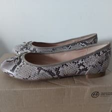 Image of CLARKS COUTURE BLOOM WOMENS SKIN LEATHER FLAT BALLET STYLE SHOES UK SIZE 5
