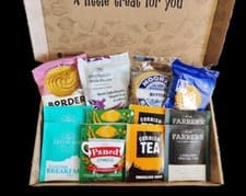 Image of Tea and Biscuits UK Afternoon Tea Hamper Best of British Tea & Biscuit Selection
