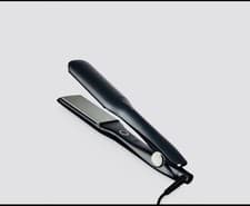 Image of GHD Straightener MAX Professional Wide Plate Styler Gift Set
