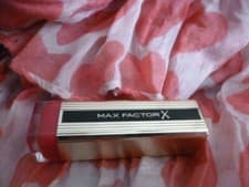 Image of MAX FACTOR X Lipstick. BEWITCHING CORAL 055. 3.8g ~New & Sealed~